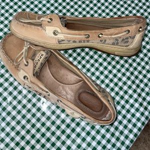 Sperry’s boat shoe